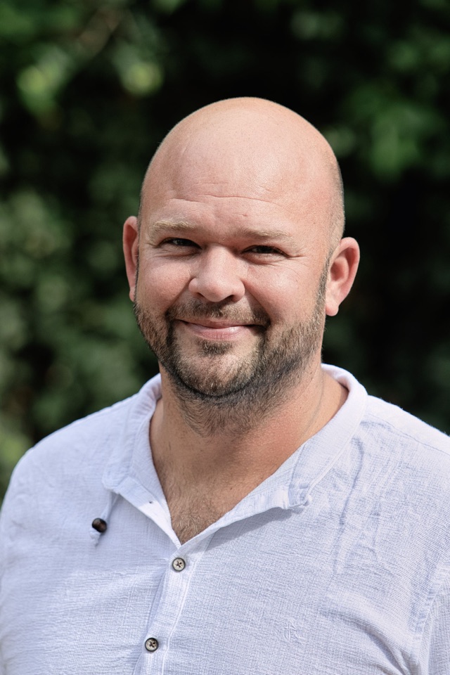 Portrét: Tomáš Karásek